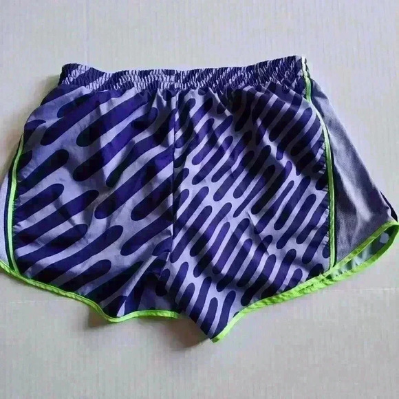Nike Dri Fit Women's Athletic Running Workout Exercise Shorts Purple - Picture 4 of 9